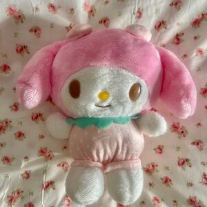 My melody strawberry plushie